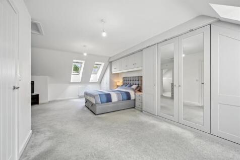 Bedroom Five - bed and wardrobes.jpg