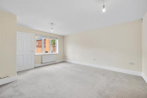 Living Room to window.jpg