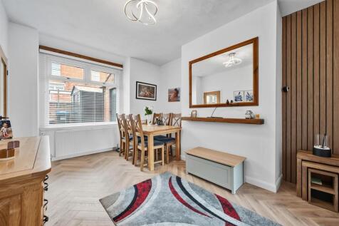 Dining Room  .jpg