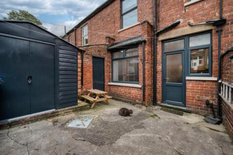Rear Yard.jpg
