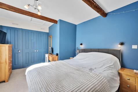 Bedroom Two to wardrobes.jpg