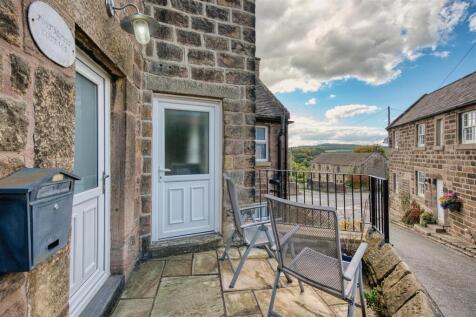 Post House Cottage - outdoor dining.jpg