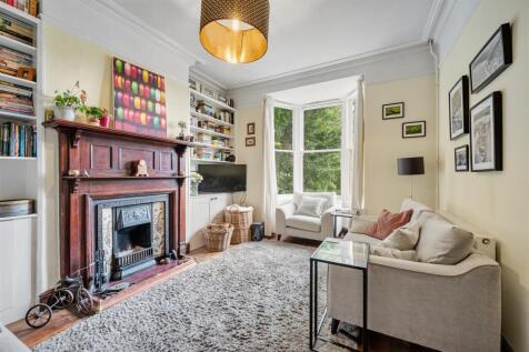 Sitting Room to window.jpg