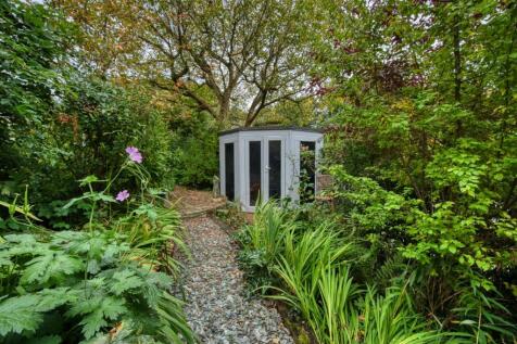 Summer House.jpg