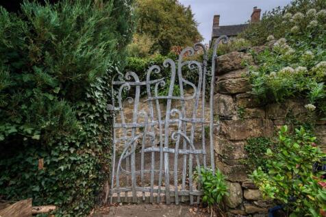 Garden gate.jpg