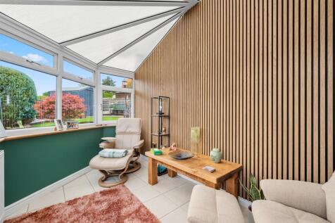 Sun Room - seating.jpg