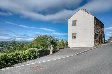 Front and side of home and parking.jpg