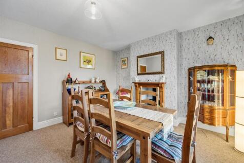 Dining Room  .jpg
