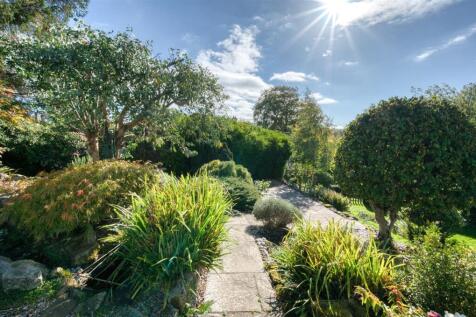 Garden - upper path.jpg
