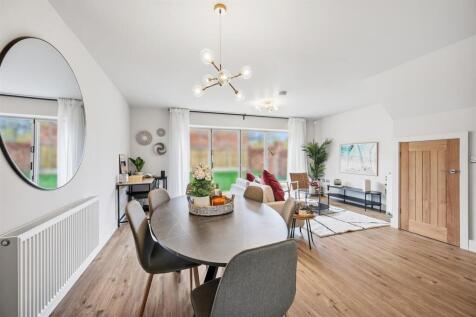 Lounge-Diner from Kitchen.jpg