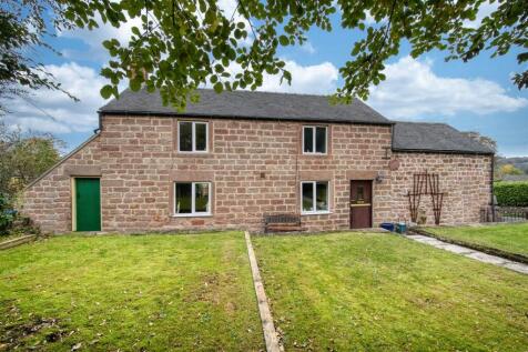 Front of the home (2).jpg