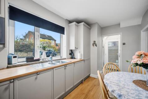 Kitchen to front door.jpg