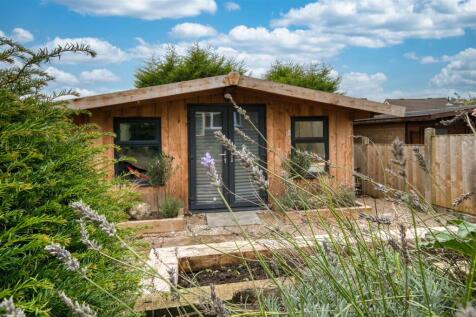 Garden home office.jpg