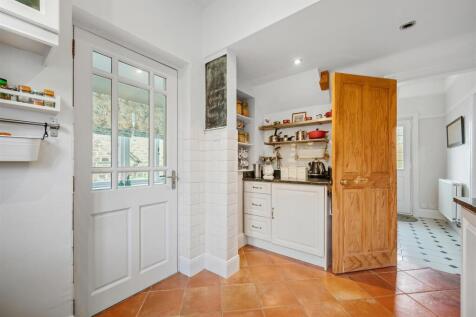Kitchen towards entrance hallway.jpg