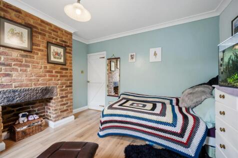 Bedroom One - chimney.jpg