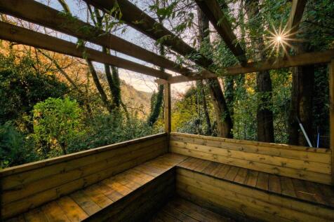 Bench seating and pergola.jpg