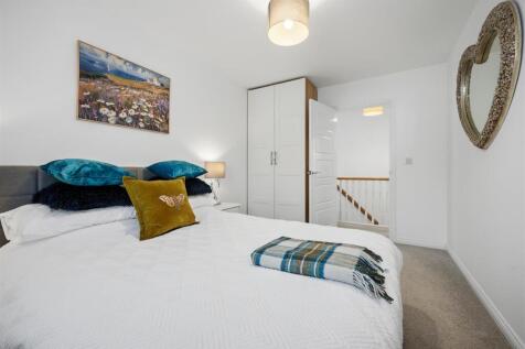 Bedroom One to wardrobe.jpg