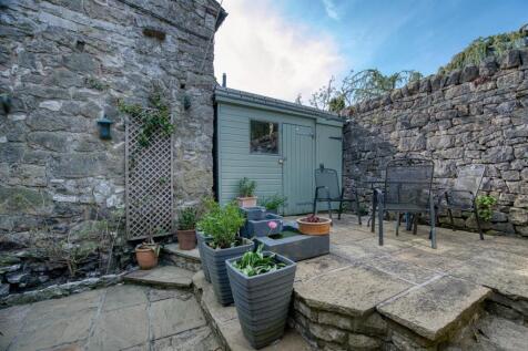 Rear Garden from back door.jpg