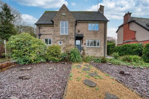 Front Garden and front of the home.jpg