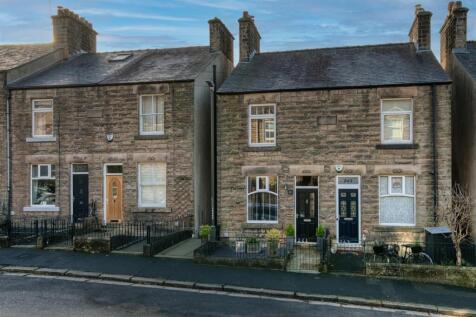 Front of the home.jpg