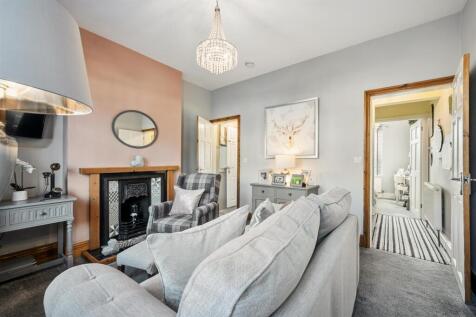 Sitting Room from front door.jpg