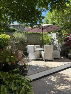 76 The Common Back Garden 2.jpg