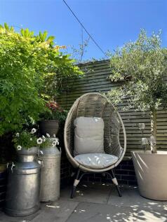 76 The Common Back Garden 4.jpg