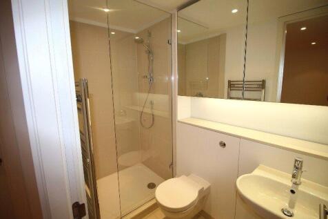 p8817_06_en-suite