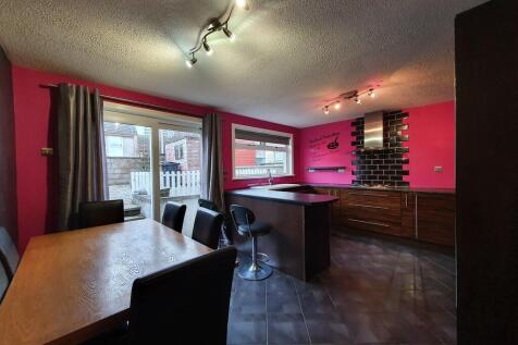 Kitchen/Dining Ar...
