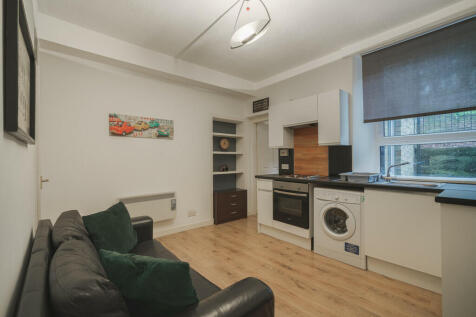 Living Area 1