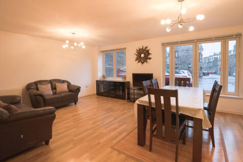 Living Room / Din...