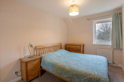 BedroomAngle2