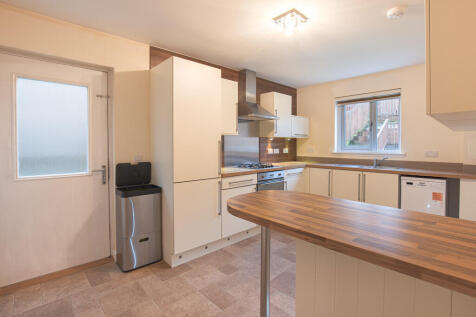 KitchenAngle1