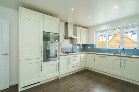 21. Kitchen angle...