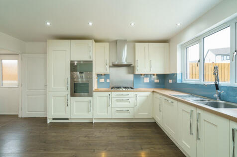 22. Kitchen angle...
