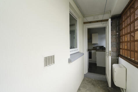 4. Kitchen to Bal...