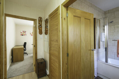 10. Hallway angle...