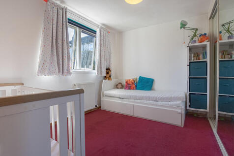 KidsBedroomAngle1