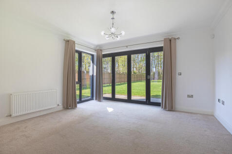 LivingRoom2