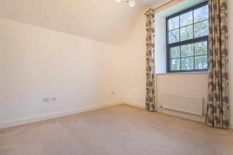 MasterBedroom2