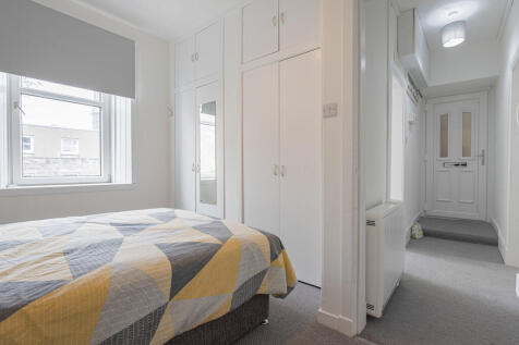 BedroomAngle2