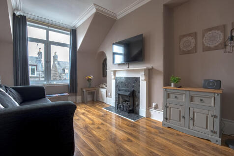 LivingroomAngle1