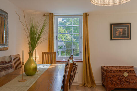 DiningArea-Window