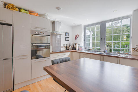 KitchenAngle1