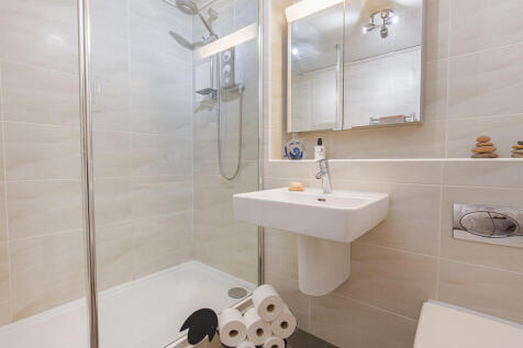 Bathroom1
