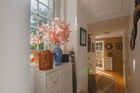 Hallway-Window2