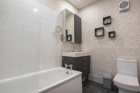 BathroomAngle1