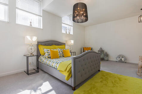 BedroomAngle1