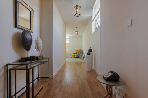BedHallway