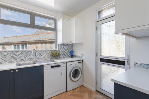 KitchenAngle2